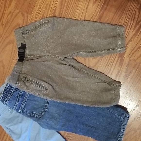 Lot of 3 gap pants 18-24mo - Picture 2 of 11